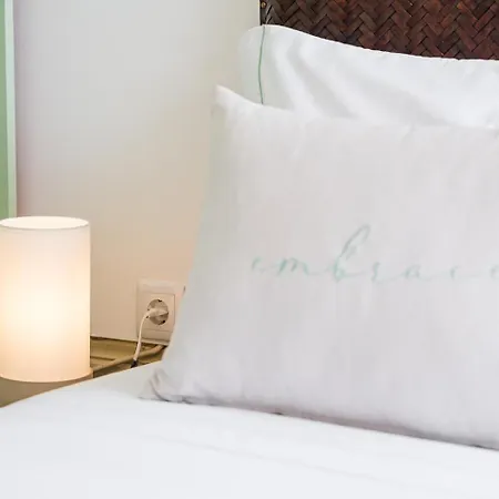 Guestready - Vanzeleres Collection فندق