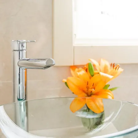 Guestready - Vanzeleres Collection Ξενοδοχείο 3*