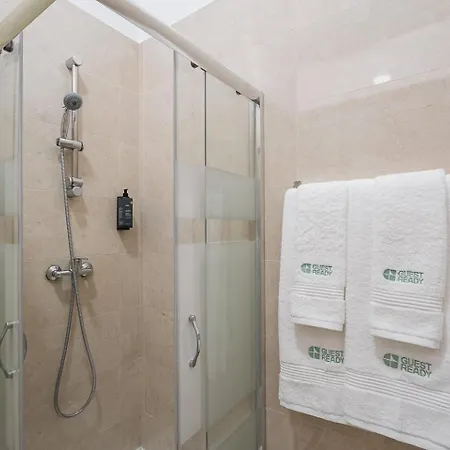 Guestready - Vanzeleres Collection