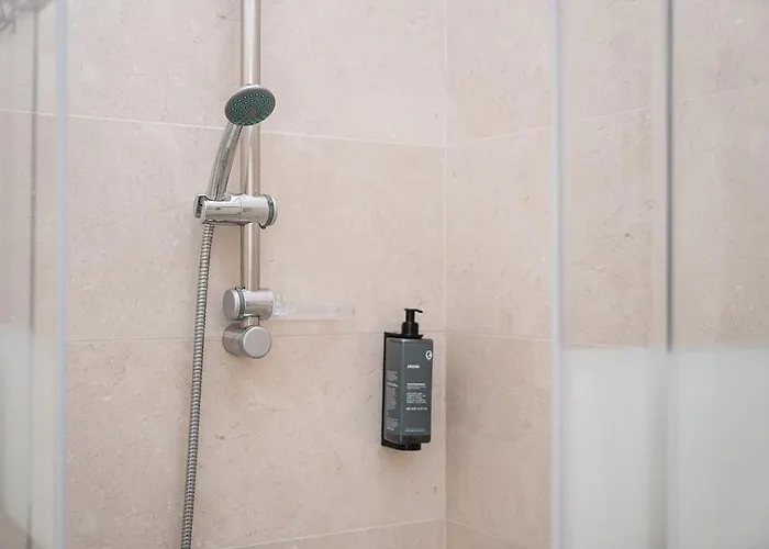 Guestready - Vanzeleres Collection מלון 3*