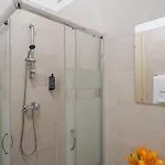 Guestready - Vanzeleres Collection
