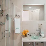 ホテル Guestready - Vanzeleres Collection 3*