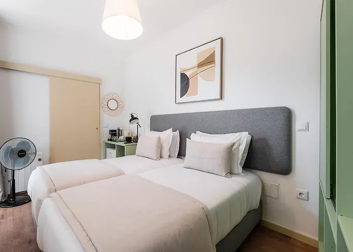 Guestready - Vanzeleres Collection Otel Porto