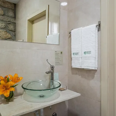 Guestready - Vanzeleres Collection Hotel Porto